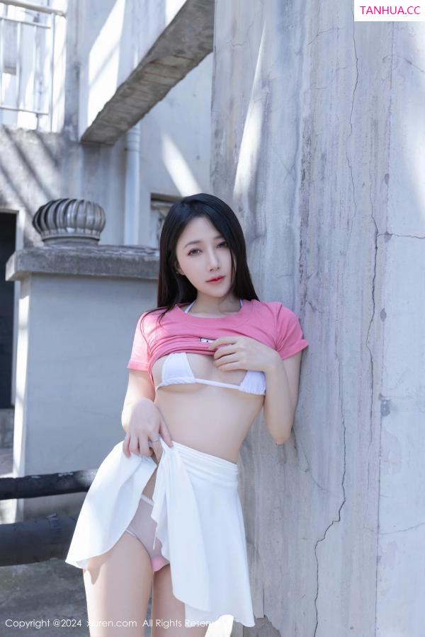 鱼子酱fish  [XiuRen]高清写真图 2024.04.26 No.8457 鱼子酱Fish 天台少女第35张图片